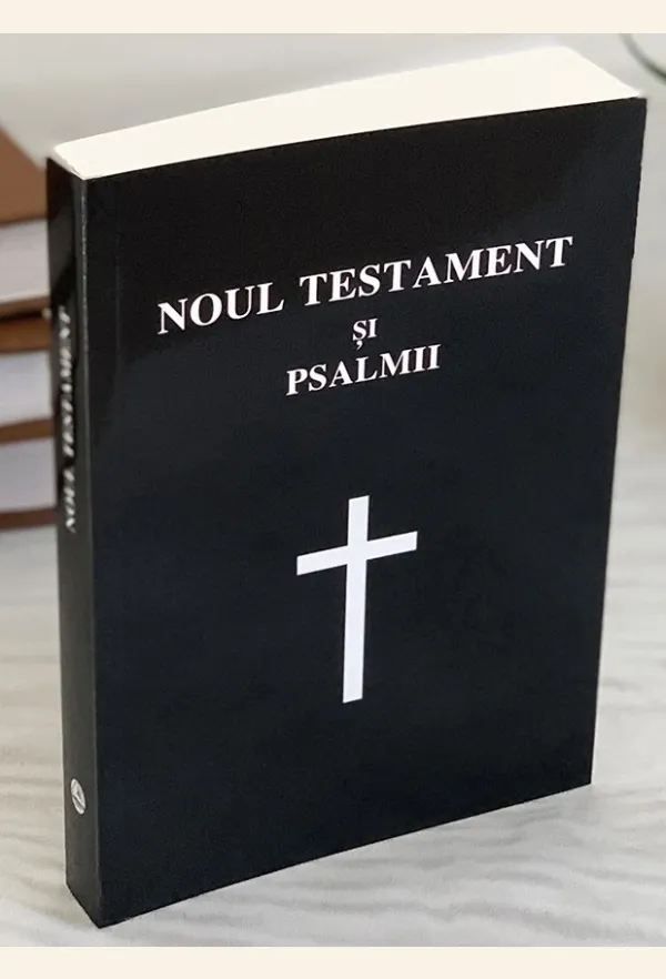 Noul Testament si Psalmii [negru, cu cruce]